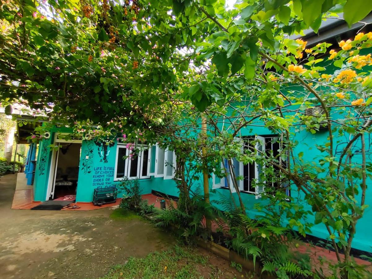 The 1964 Holiday Bungalow Элла Экстерьер фото