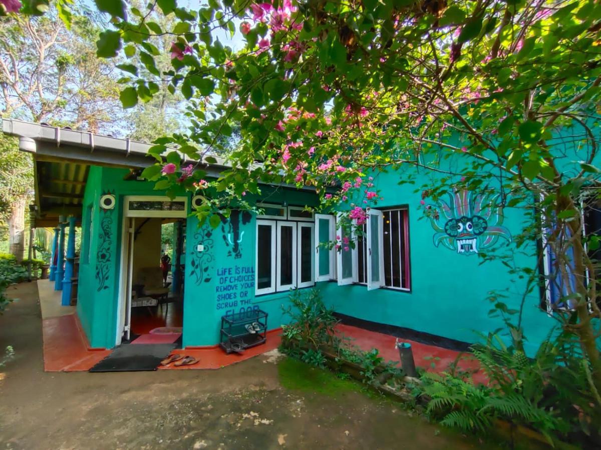The 1964 Holiday Bungalow Элла Экстерьер фото